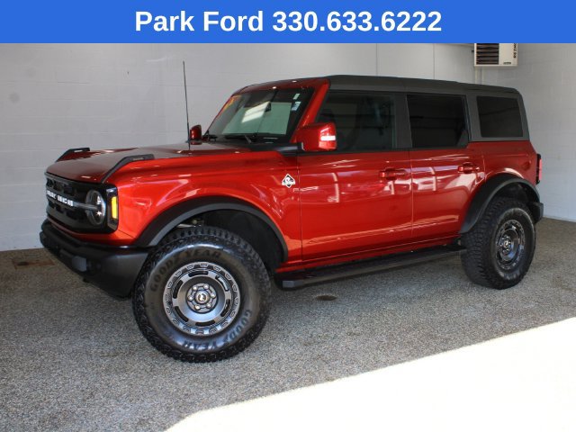 Used 2024 Ford Bronco Outer Banks AWD/4WD image 1