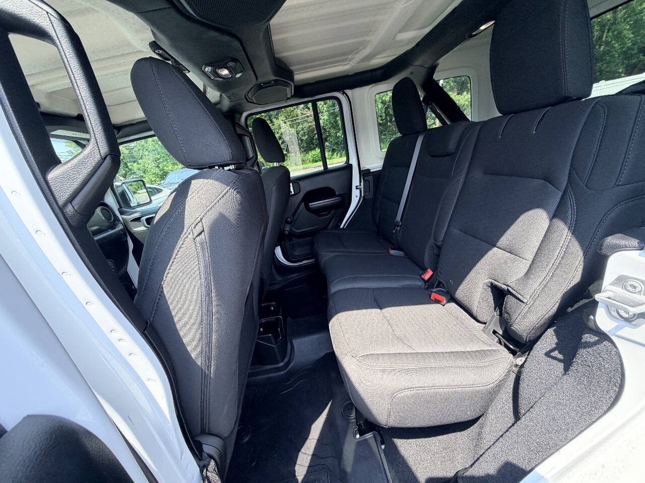Used 2018 Jeep Wrangler Unlimited Sport AWD/4WD image 61