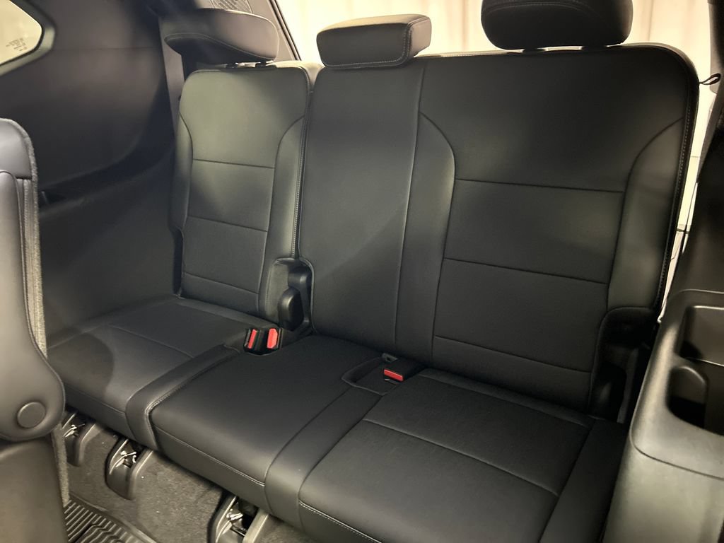 New 2026 Buick Enclave Preferred w/ Power Package AWD/4WD image 23