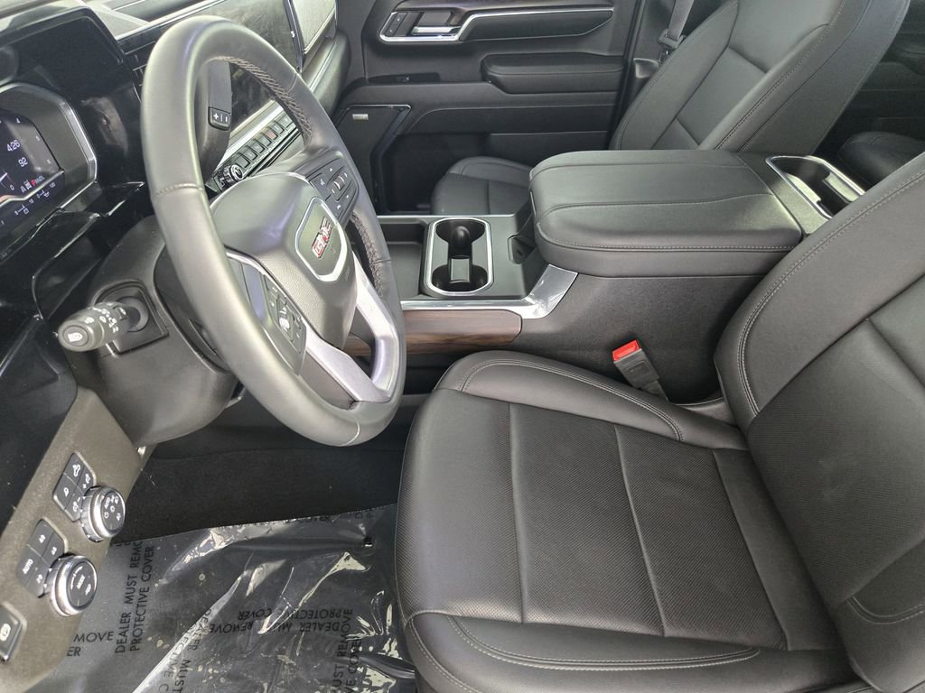Used 2024 GMC Sierra 2500 SLT w/ SLT Premium Package image 14