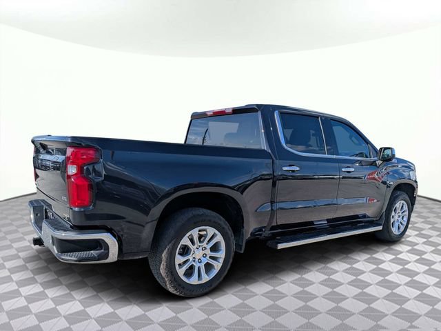 Used 2024 Chevrolet Silverado 1500 LTZ AWD/4WD image 4