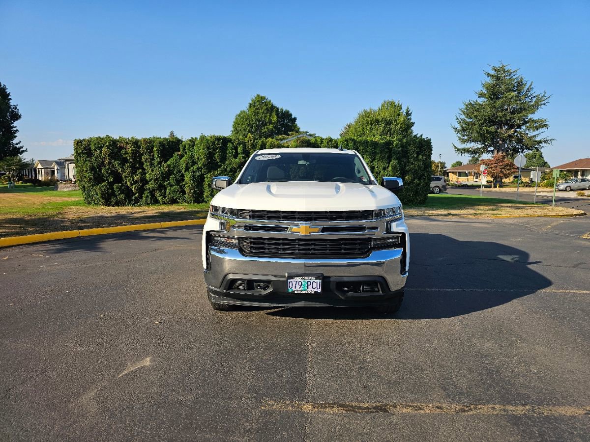 Used 2020 Chevrolet Silverado 1500 LT w/ Remote Start Package image 4