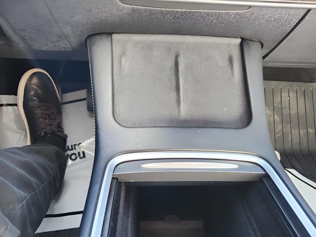 Used 2022 Tesla Model 3 Standard Range image 29