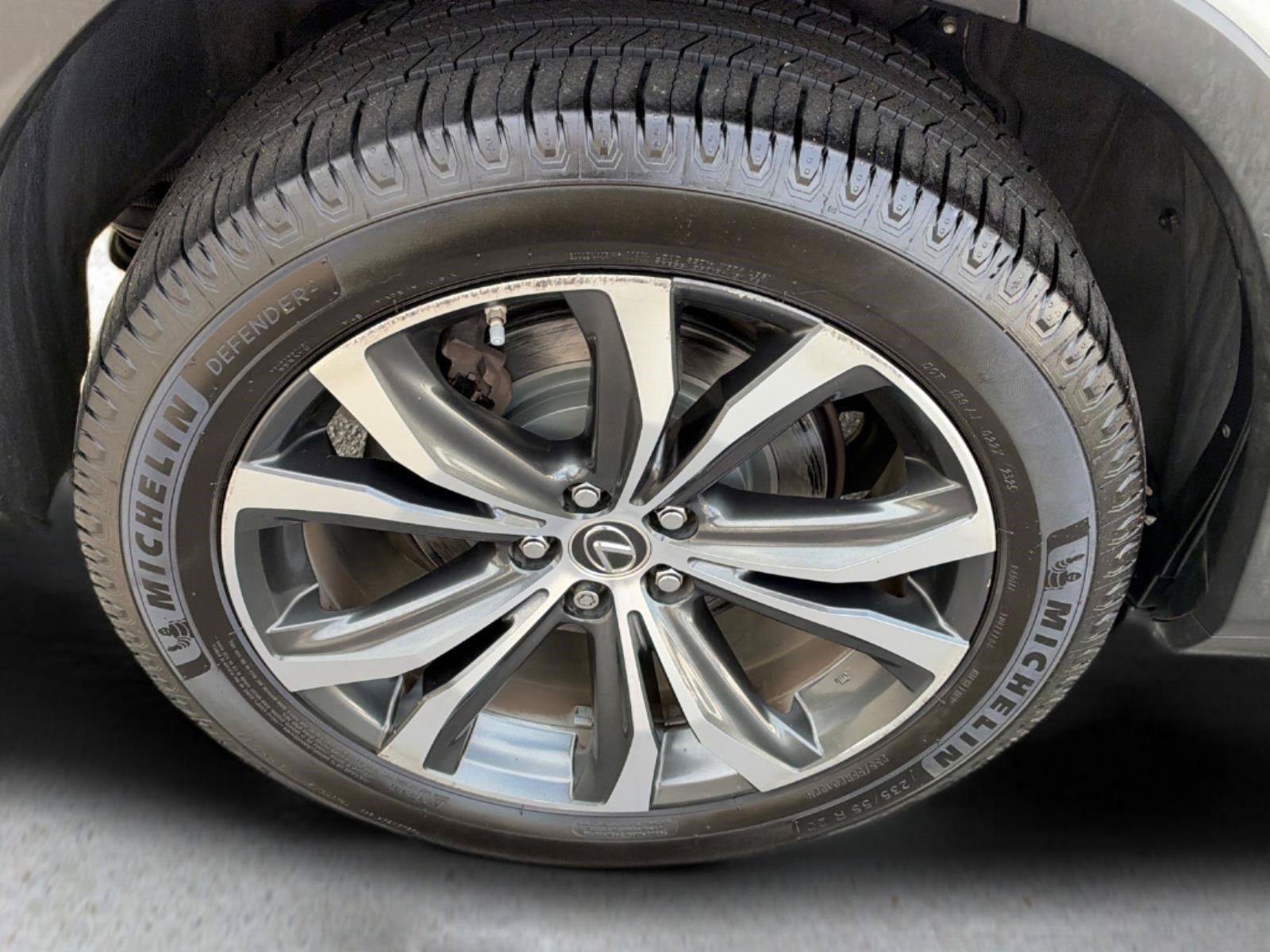 Used 2019 Lexus RX 350L FWD image 12