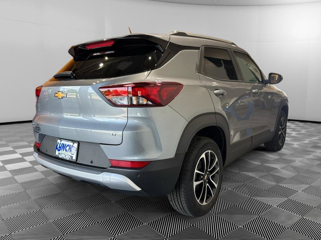 New 2026 Chevrolet TrailBlazer LT w/ LT Cold Weather Package AWD/4WD image 5