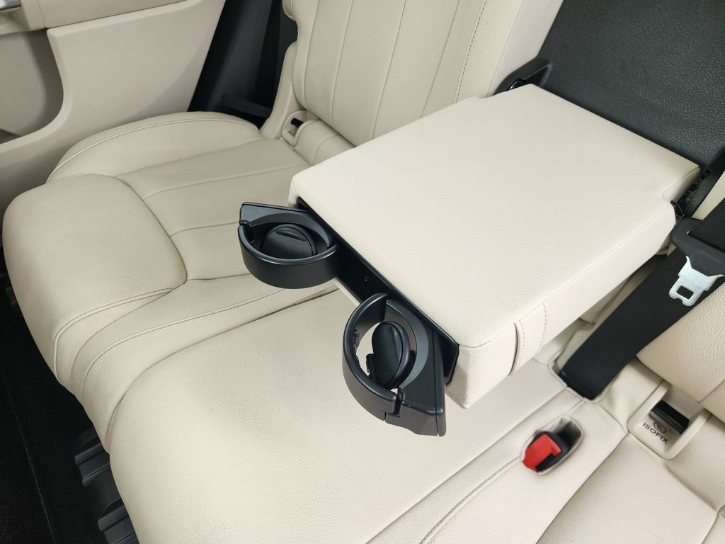 Used 2021 Mercedes-Benz GLB 250 4MATIC image 14