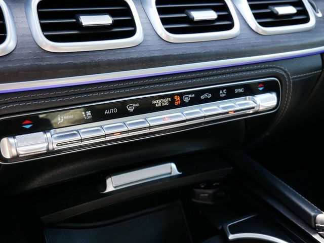 Used 2022 Mercedes-Benz GLS 450 4MATIC image 17