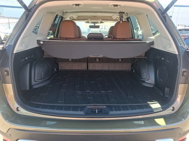 Certified 2023 Subaru Forester Touring AWD/4WD image 29