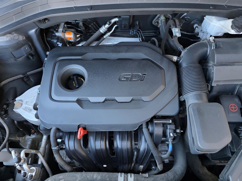 Used 2019 Hyundai Santa Fe SE w/ Cargo Package image 10