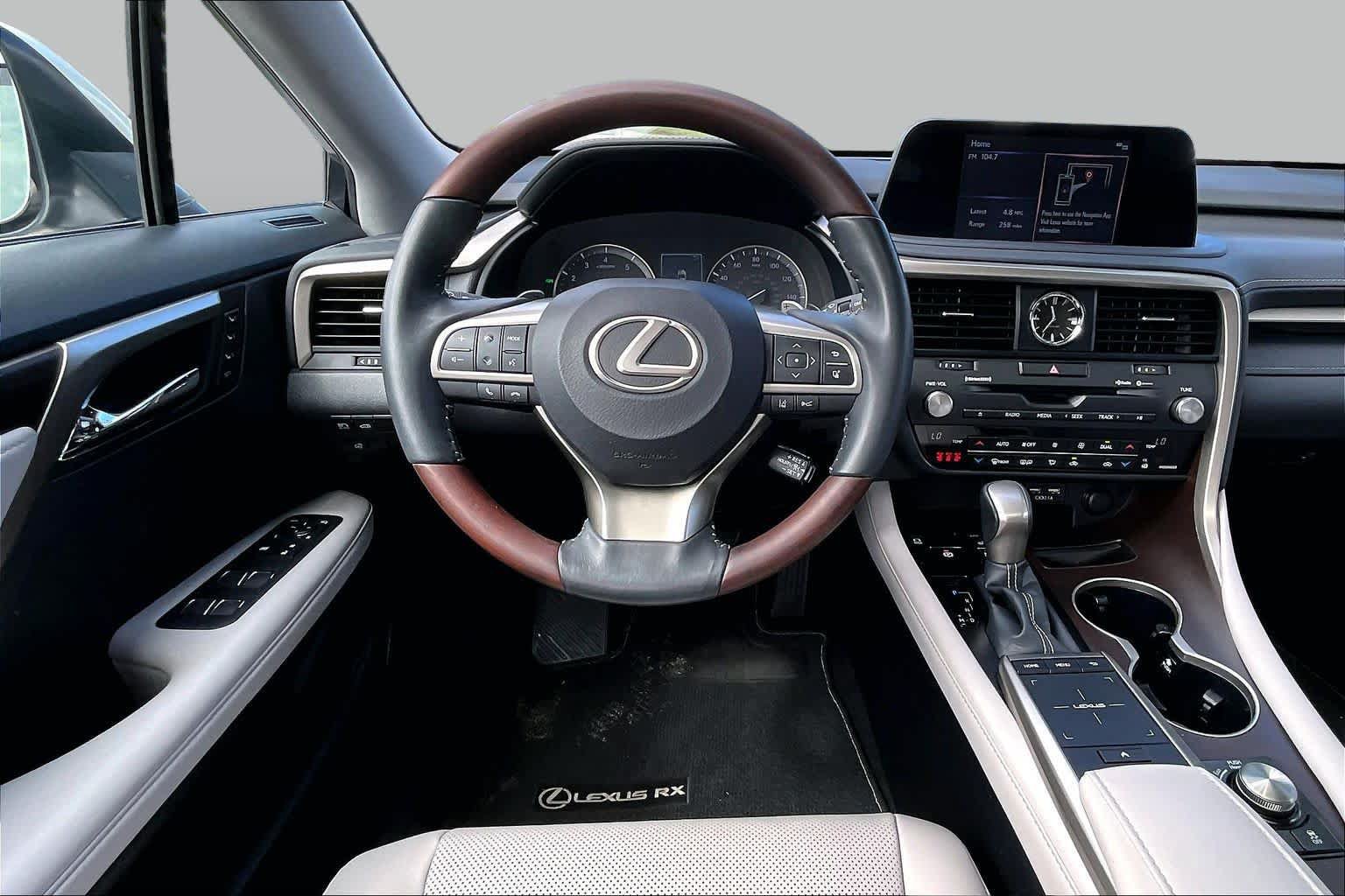 Used 2022 Lexus RX 350 FWD w/ Premium Package image 6