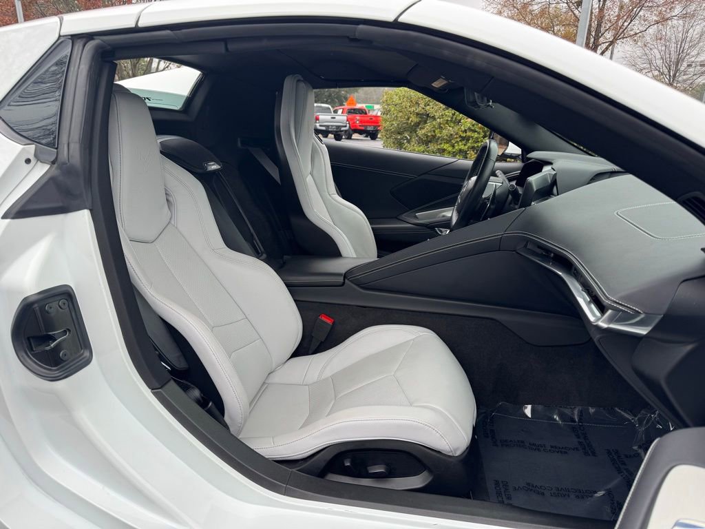 Used 2023 Chevrolet Corvette Stingray Convertible w/ Z51 Performance Package image 22