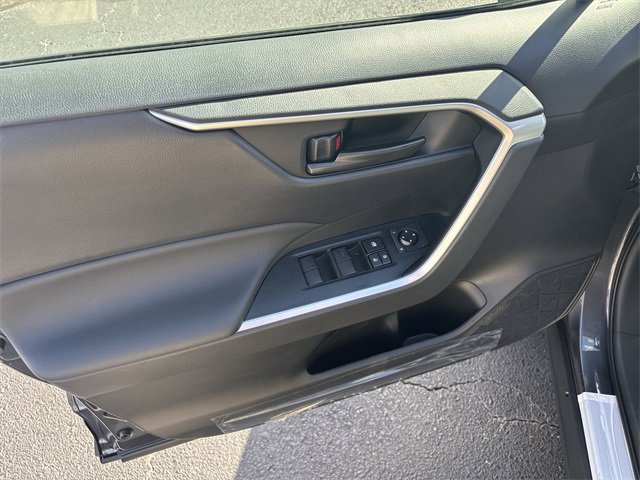Used 2025 Toyota RAV4 LE image 14