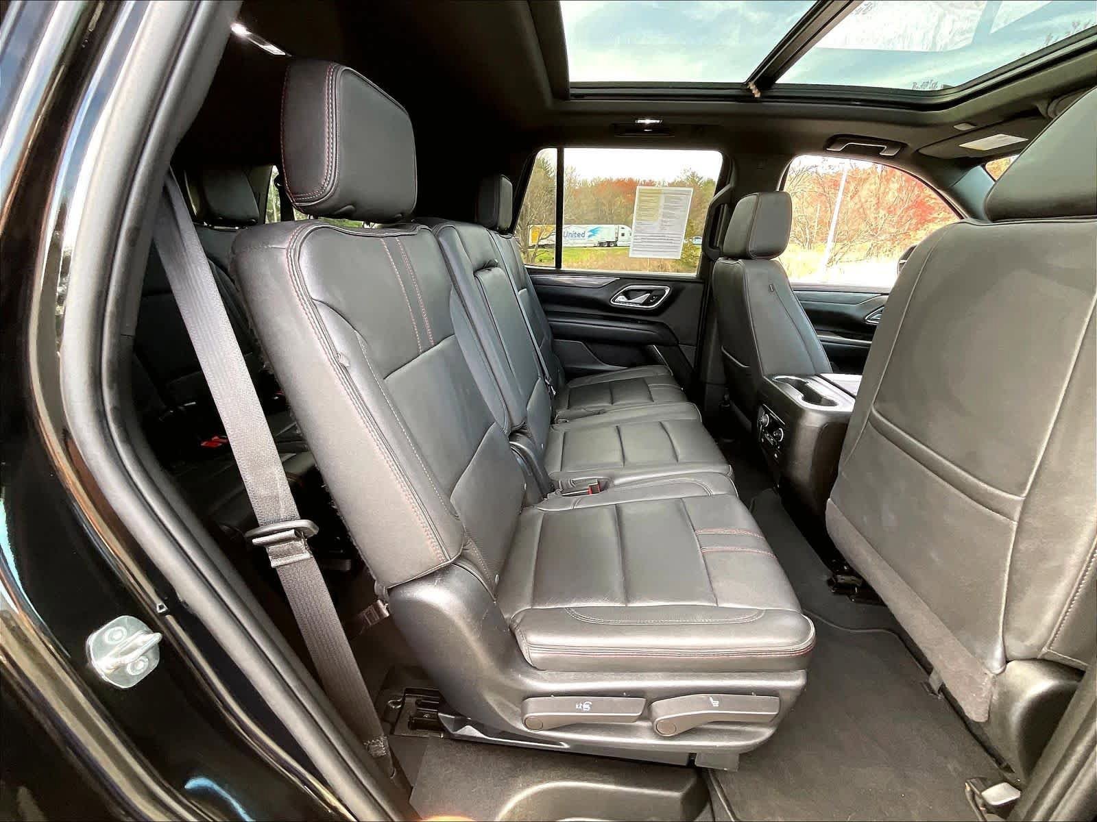 Used 2023 Chevrolet Tahoe RST w/ Luxury Package AWD/4WD image 16