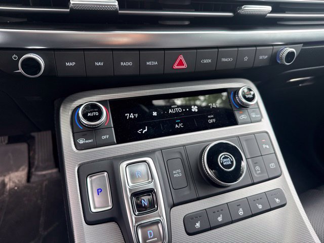 Used 2024 Hyundai Palisade Calligraphy FWD image 16