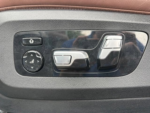 Used 2024 BMW X6 M60i AWD/4WD image 13