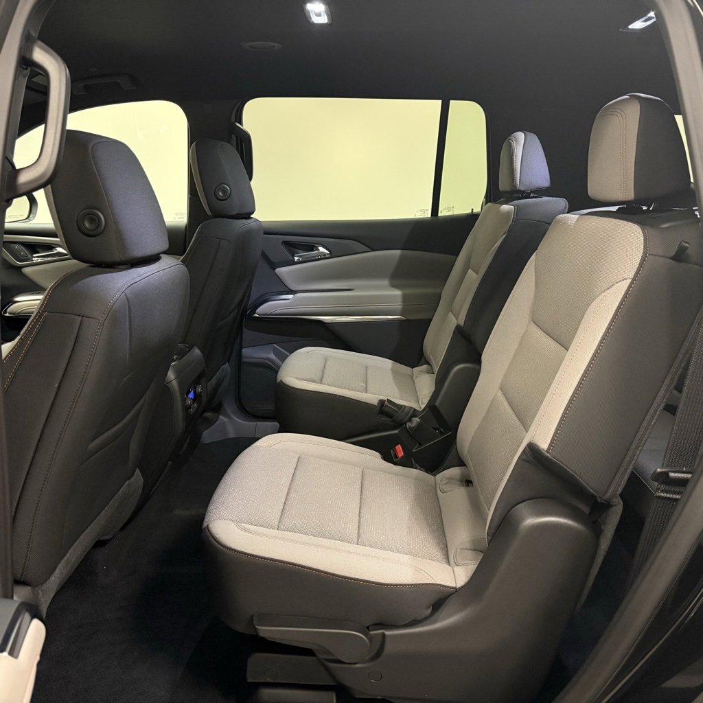 New 2026 Chevrolet Traverse LT image 21