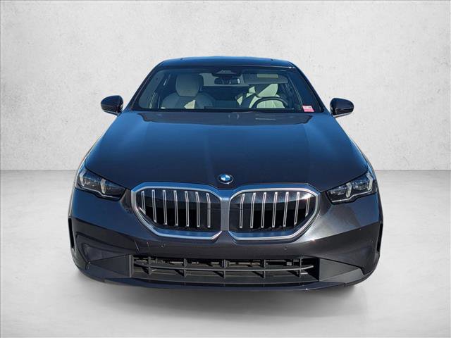 Certified 2024 BMW 530i w/ Convenience Package image 2