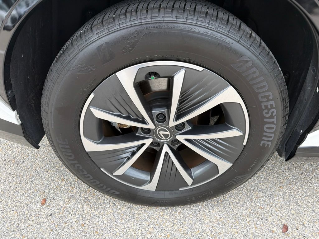 Used 2024 Lexus RZ 300e Premium w/ Accessory Package (2T) FWD image 13