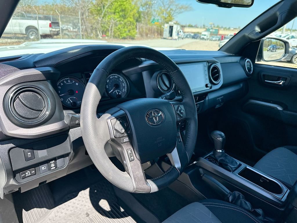 Used 2023 Toyota Tacoma TRD Sport image 10