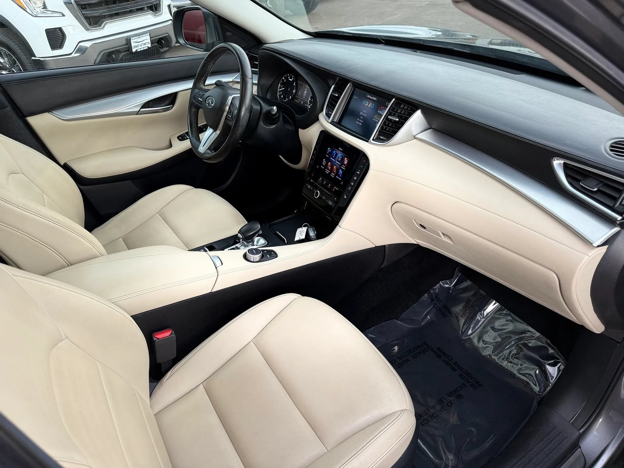 Used 2020 INFINITI QX50 Luxe AWD/4WD image 21