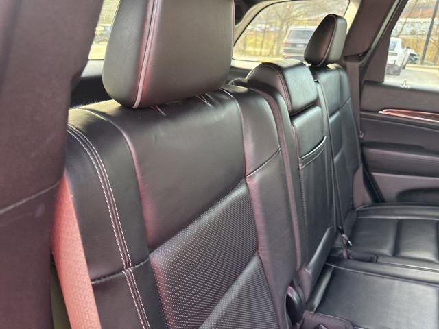 Used 2020 Jeep Grand Cherokee Overland image 30