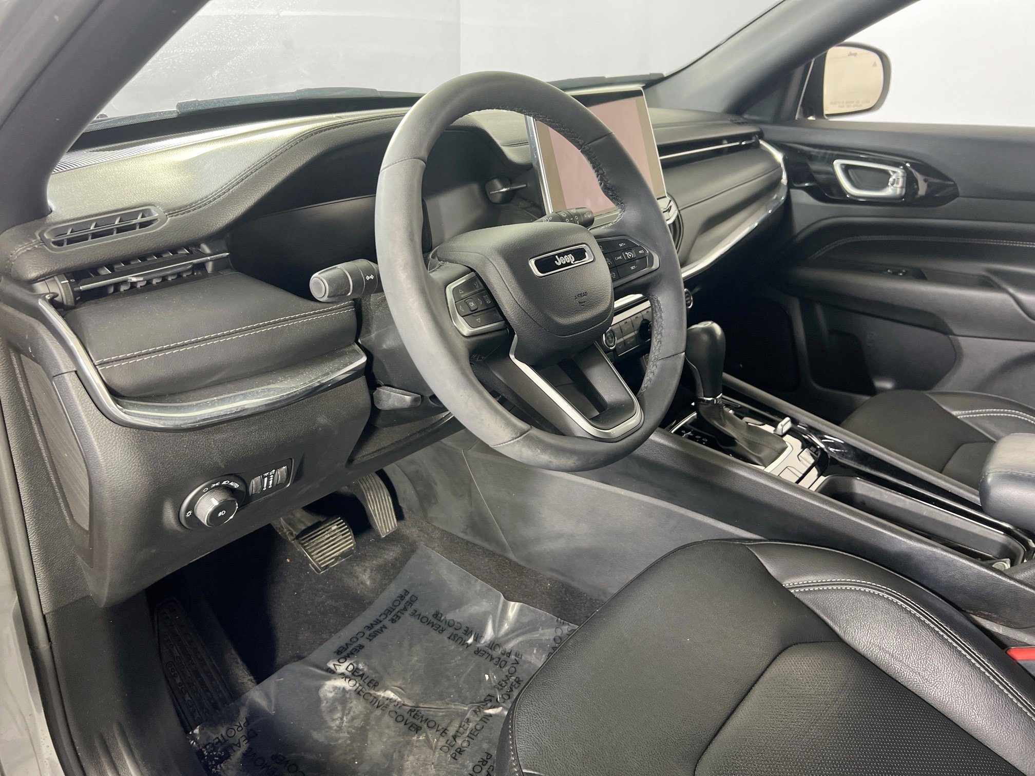 Used 2023 Jeep Compass High Altitude image 9