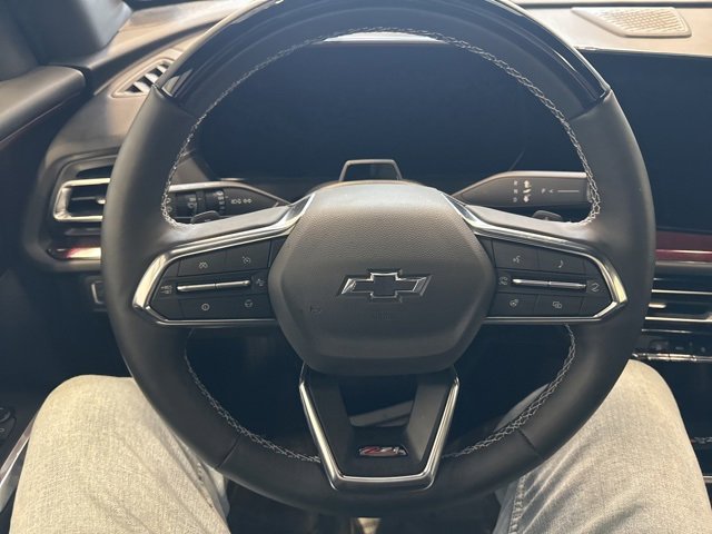 Used 2025 Chevrolet Traverse Z71 image 30