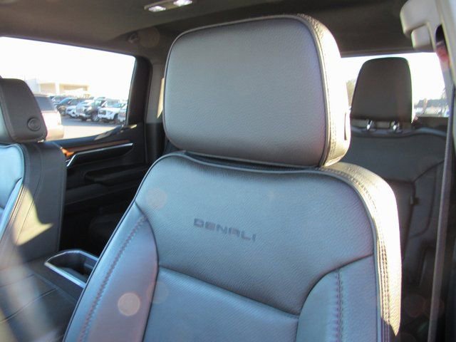 Used 2023 GMC Sierra 1500 Denali w/ Technology Package image 15
