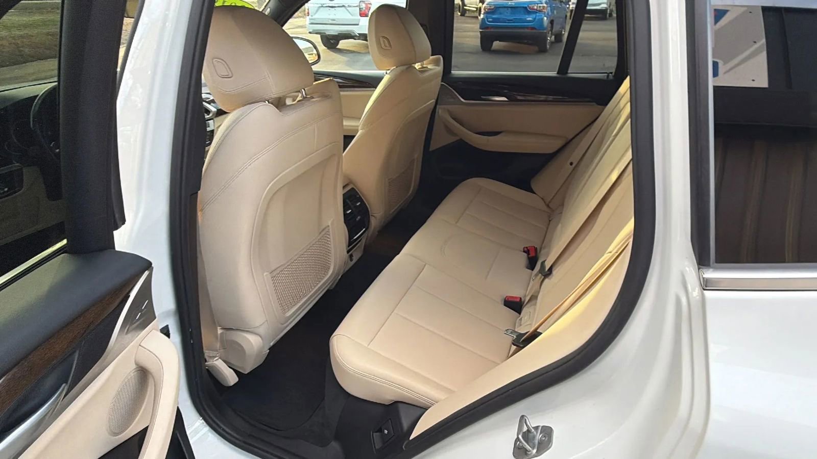 Used 2018 BMW X3 xDrive30i image 11