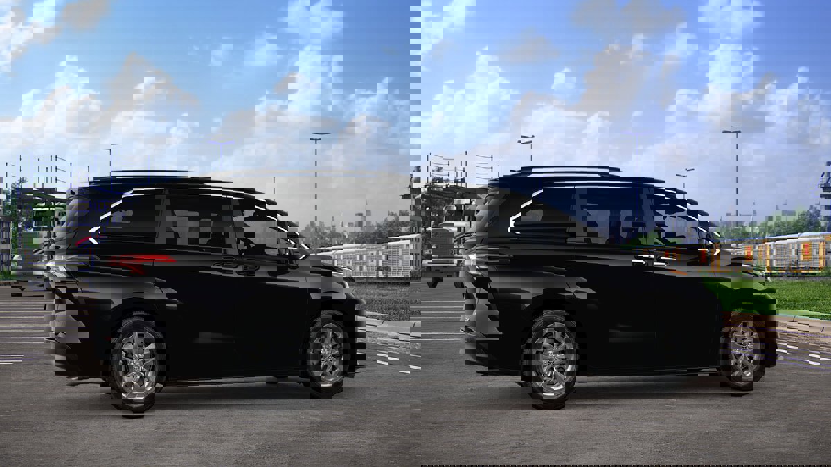 New 2026 Toyota Sienna XLE image 11