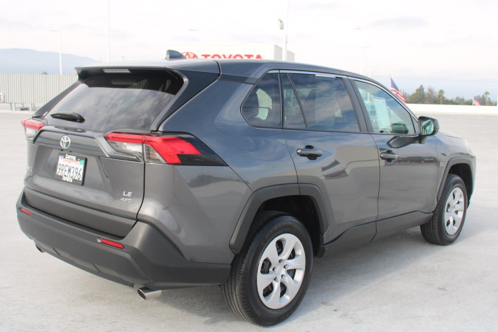 Certified 2025 Toyota RAV4 LE AWD/4WD image 3