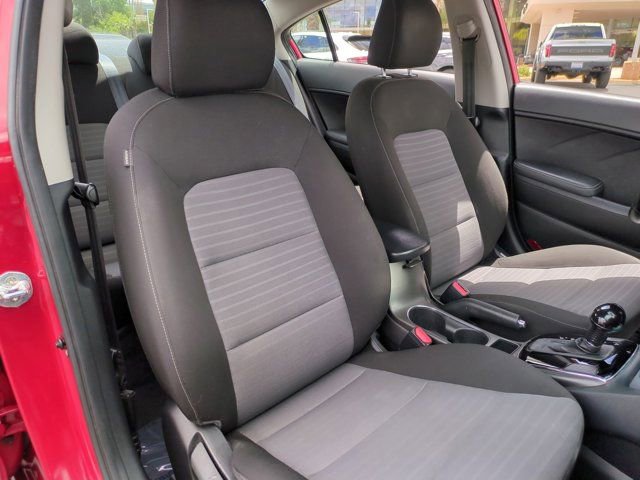 Used 2017 Kia Forte S FWD image 27
