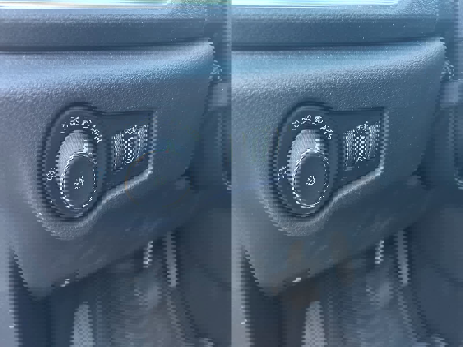 Used 2020 Chrysler Pacifica Limited w/ Advanced Safetytec Group image 44