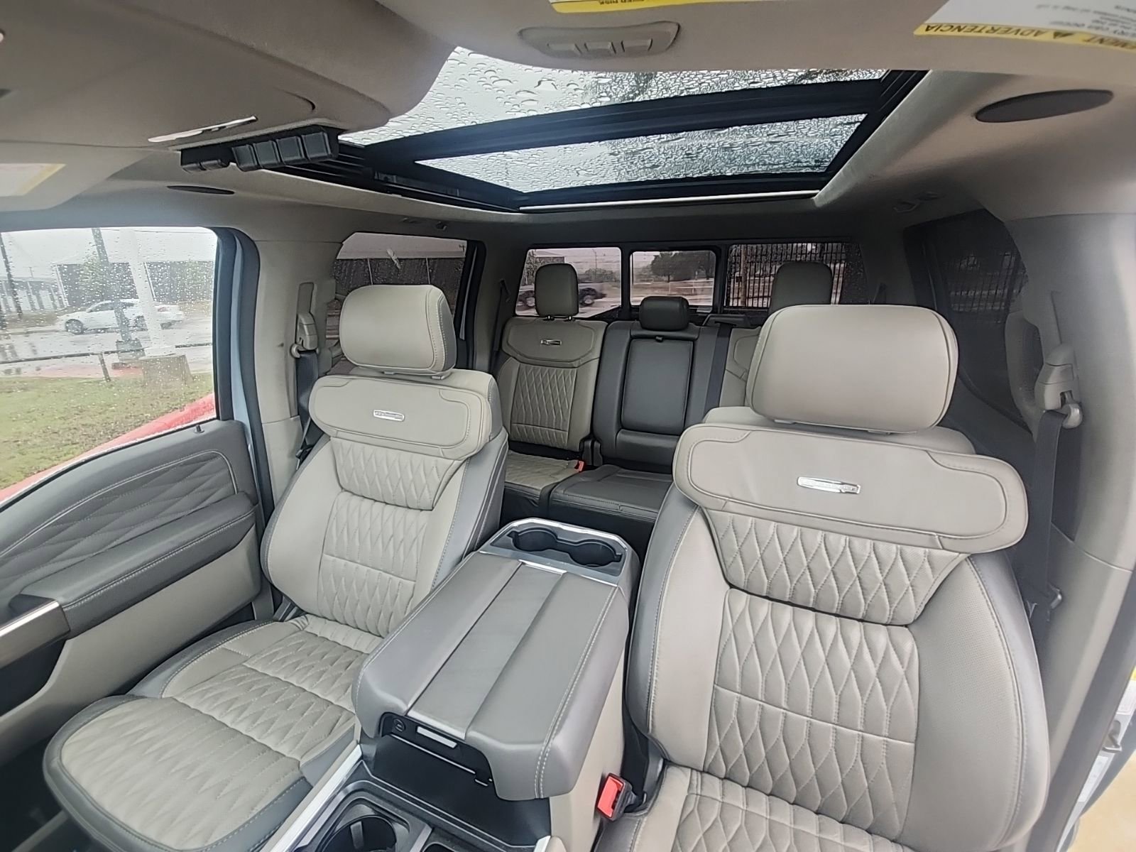 Used 2026 Ford F250 Platinum w/ Platinum Plus Package AWD/4WD image 14