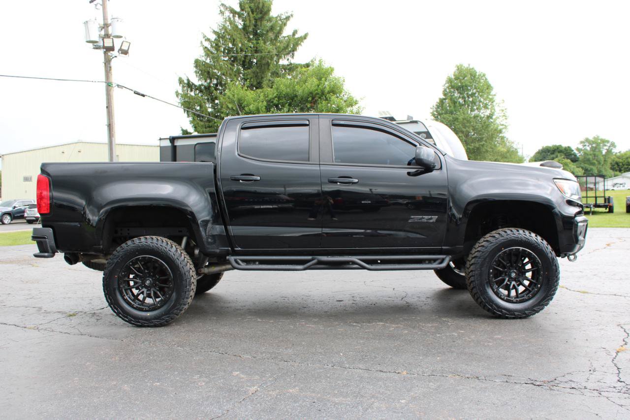 Used 2021 Chevrolet Colorado Z71 w/ Z71 Midnight Edition AWD/4WD image 3