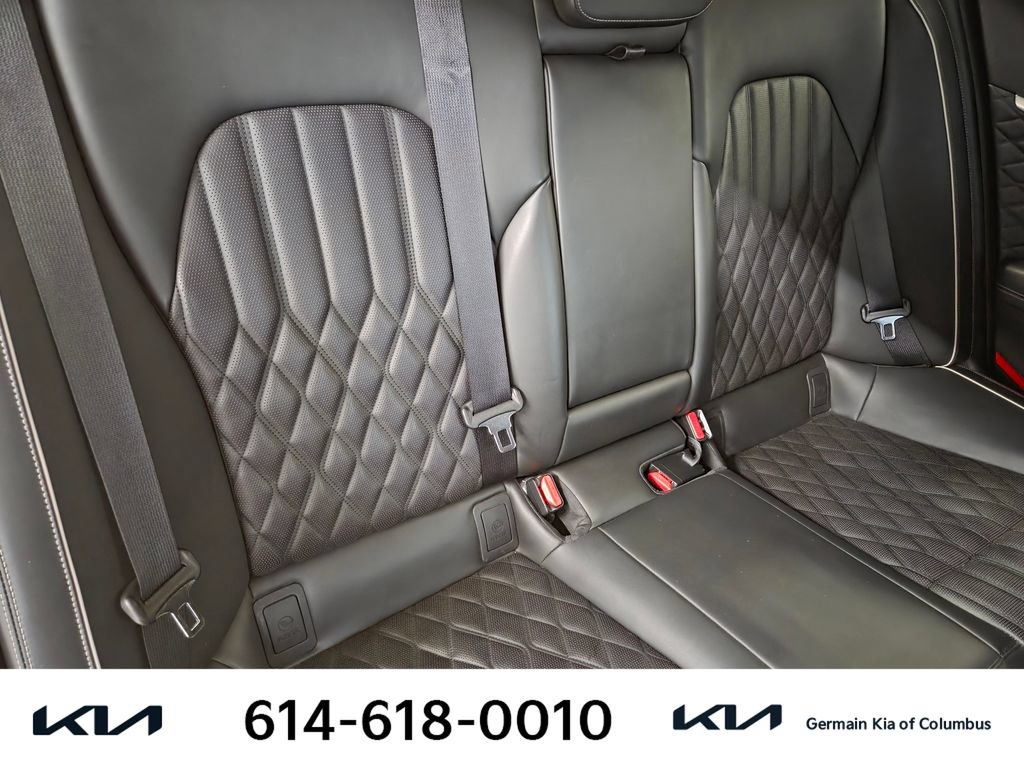 Used 2019 Genesis G70 2.0T Advanced w/ Prestige Package AWD/4WD image 19