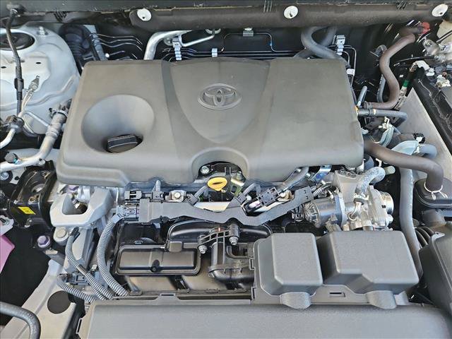 Used 2025 Toyota RAV4 XLE Premium FWD image 21