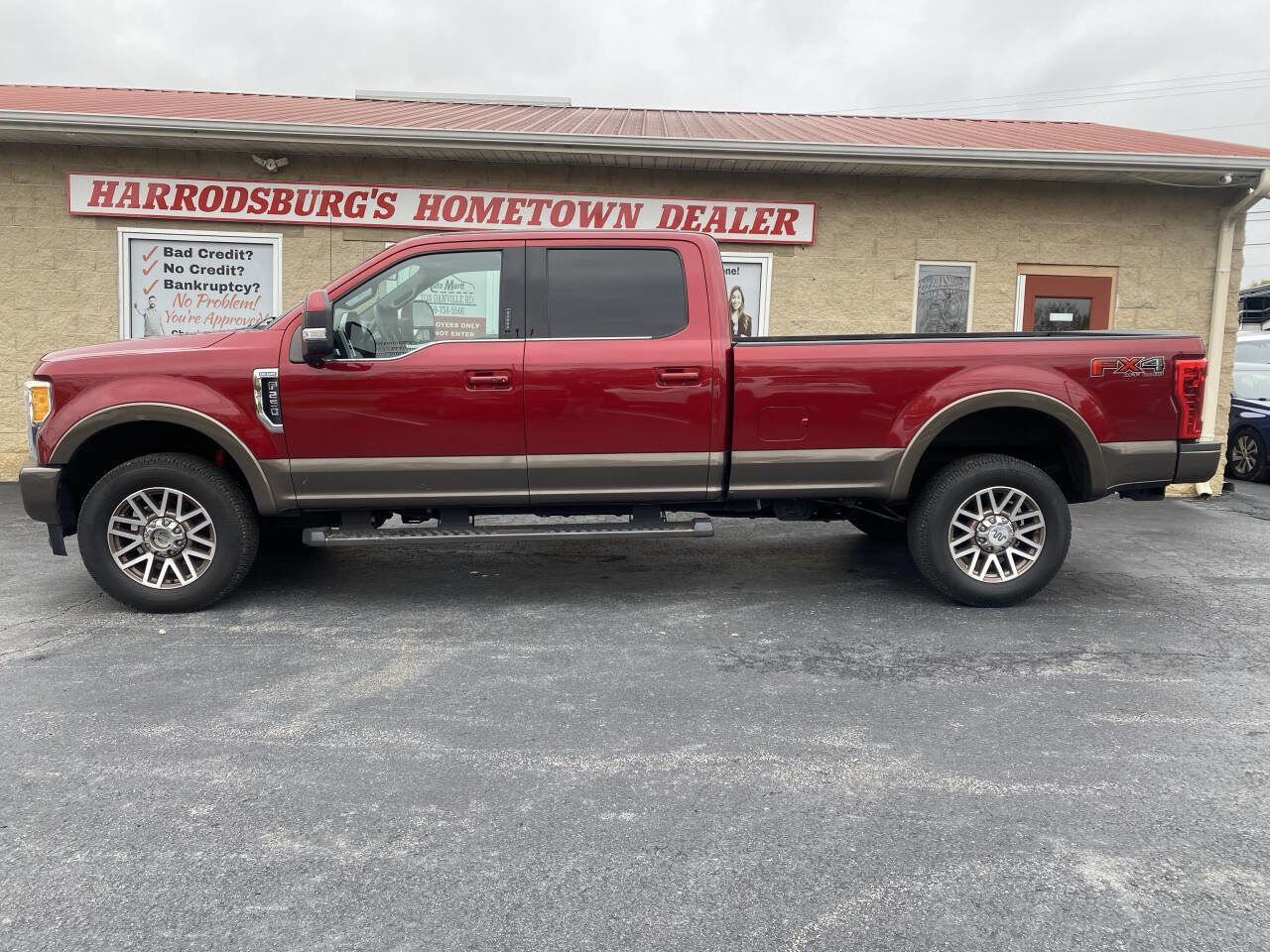 Used 2017 Ford F250 King Ranch w/ FX4 Off-Road Package image 11