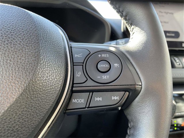 Used 2023 Toyota RAV4 Limited image 27