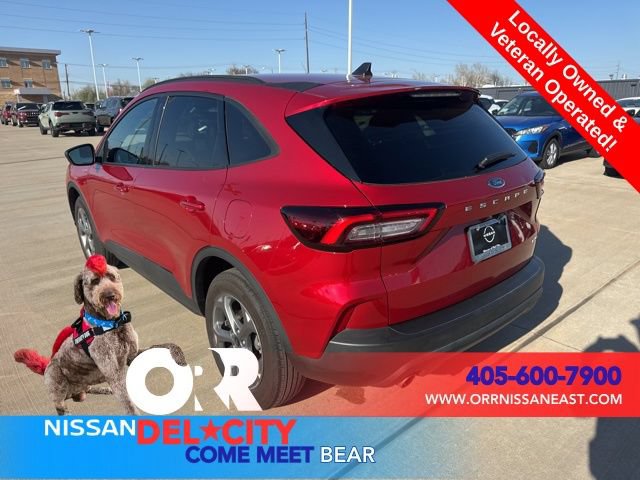 Used 2025 Ford Escape ST-Line AWD/4WD video 3