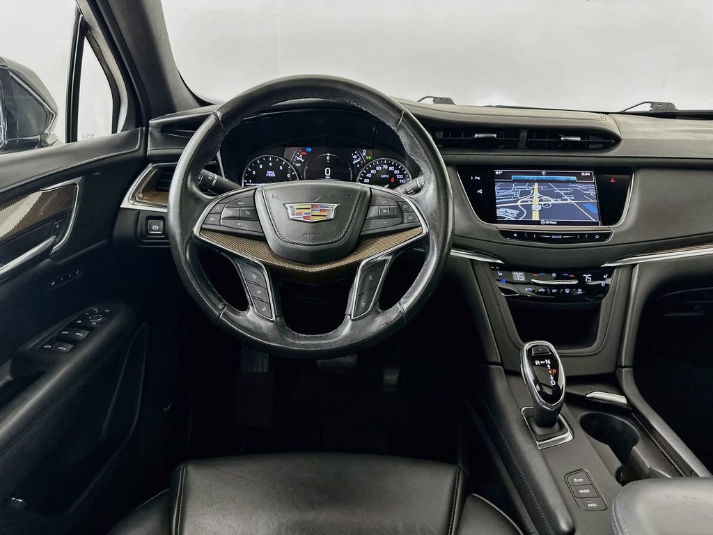 Used 2019 Cadillac XT5 Platinum AWD/4WD image 29