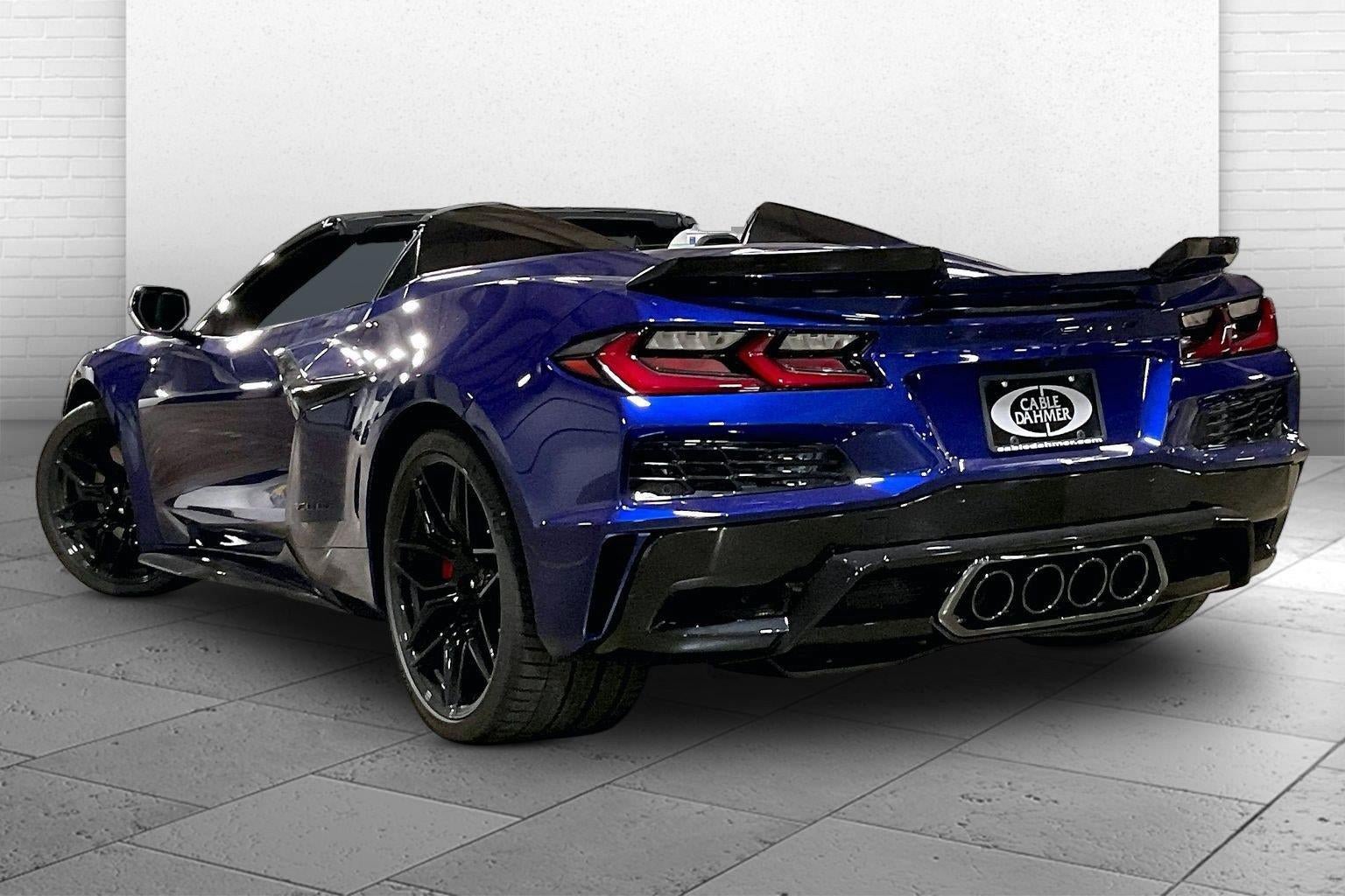 New 2027 Chevrolet Corvette Z06 w/ Stealth Interior Trim Package RWD image 3