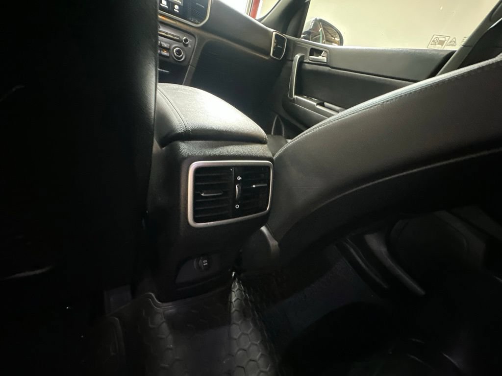 Used 2022 Kia Sportage Nightfall Edition AWD/4WD image 27