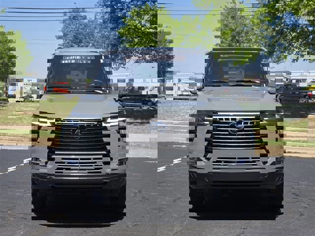 Certified 2024 Lexus GX 550 w/ Accessory Package (31) image 2