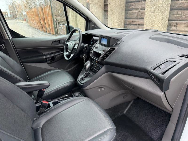 Used 2021 Ford Transit Connect XL image 11