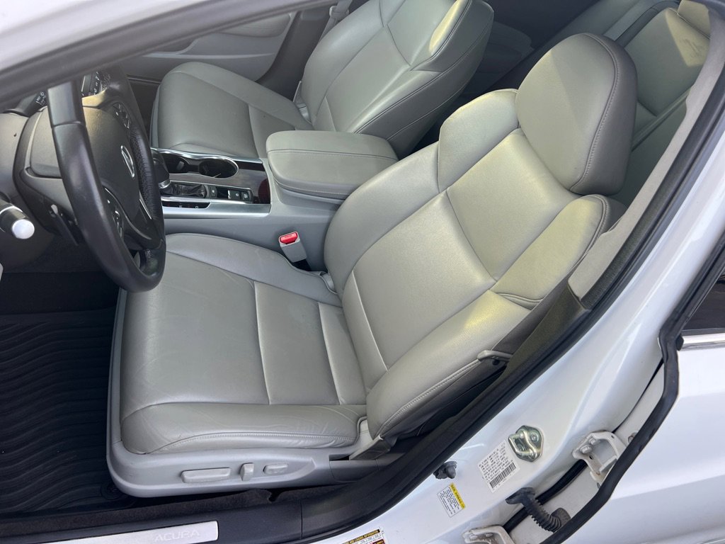Used 2016 Acura TLX image 12