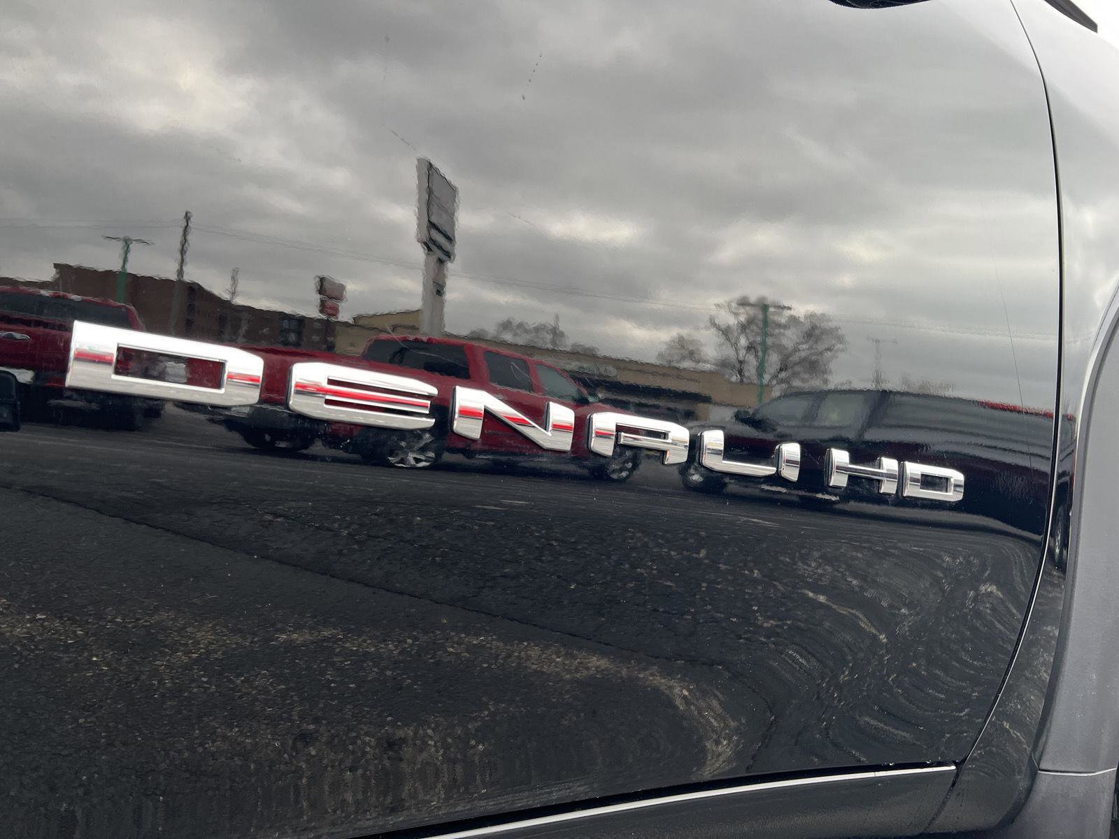 New 2026 GMC Sierra 2500 Denali Ultimate image 4