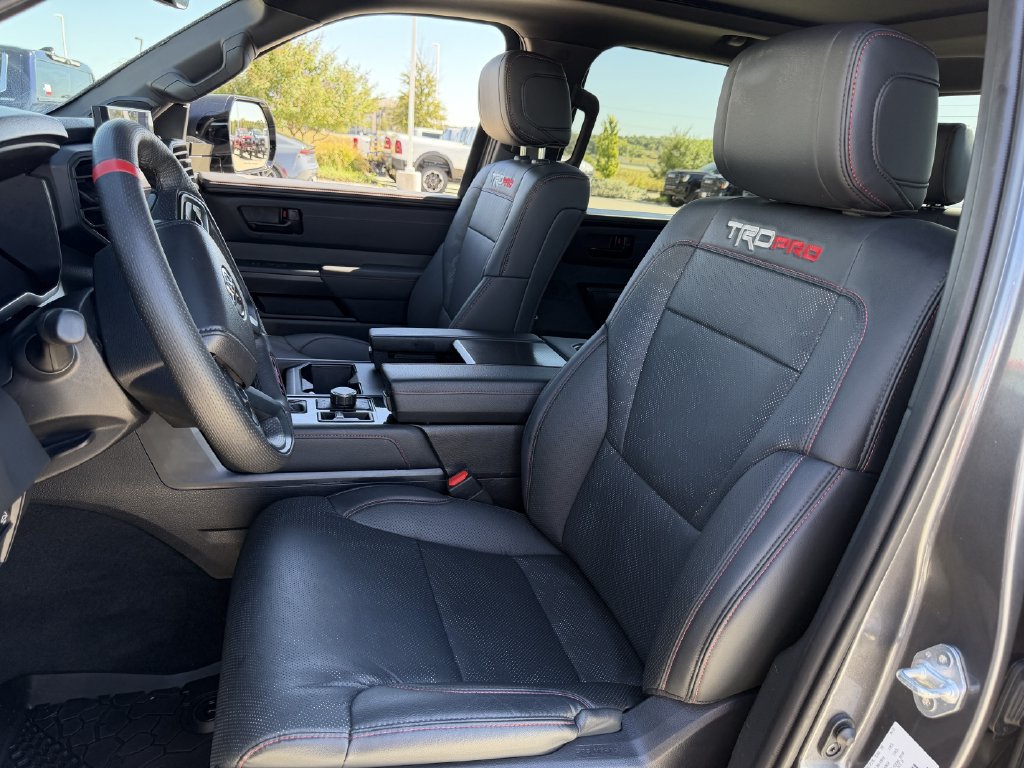 Used 2025 Toyota Tundra TRD Pro AWD/4WD image 26