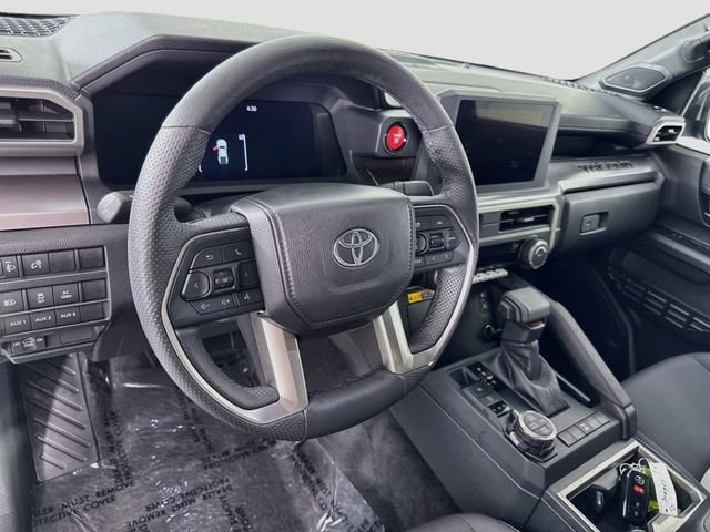 Certified 2024 Toyota Tacoma TRD Off-Road w/ TRD Off Road Upgrade Package AWD/4WD image 10