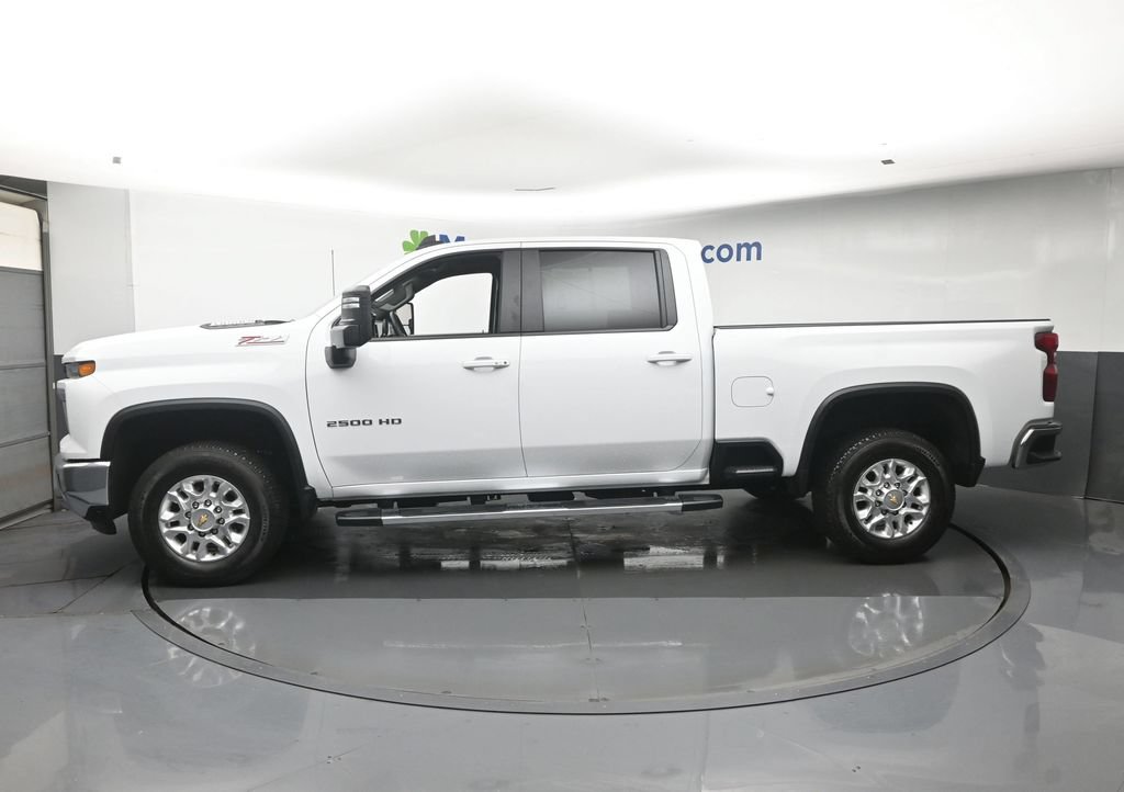 Used 2026 Chevrolet Silverado 2500 LT AWD/4WD image 24